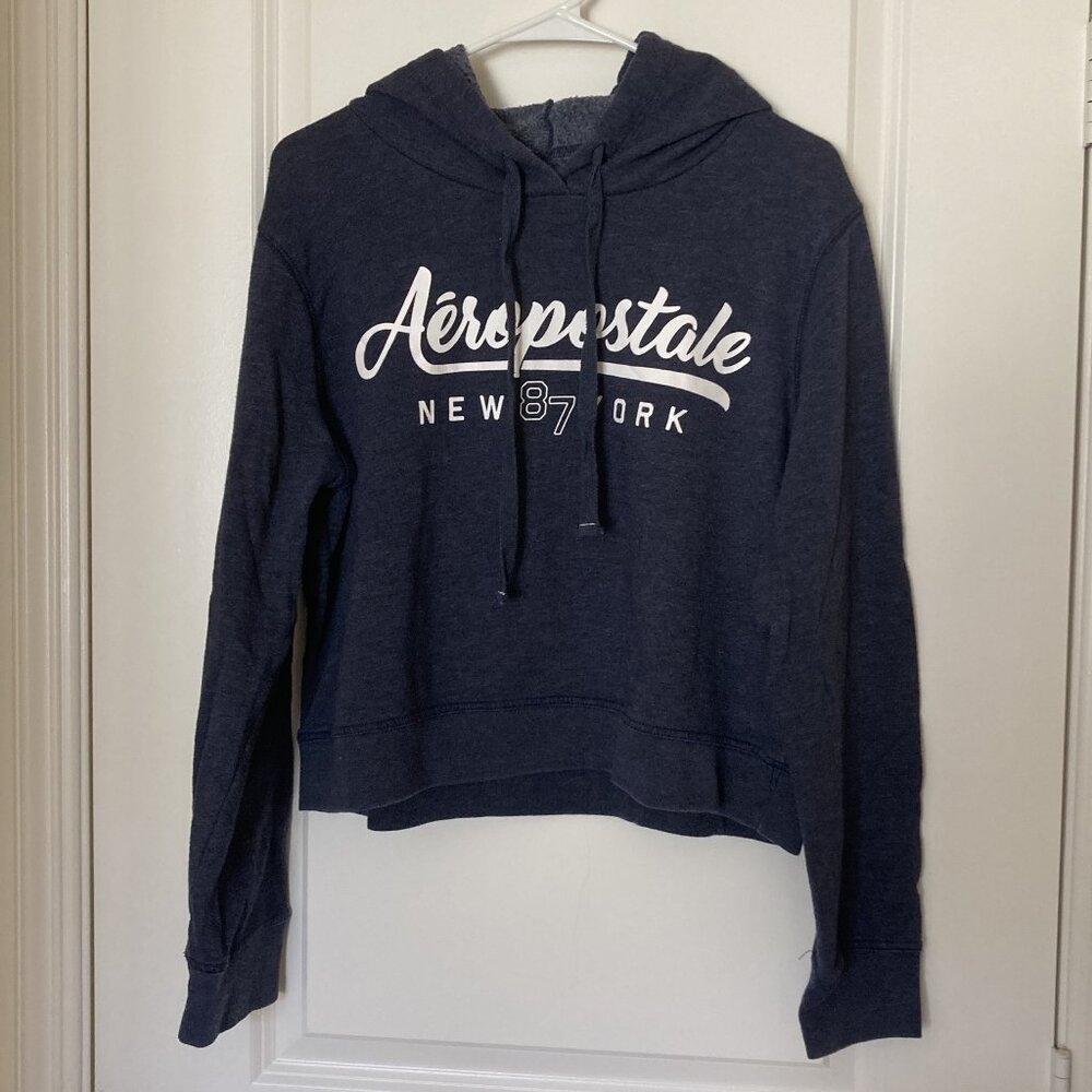 EUC Aero Navy Heather Cropped Sweatshirt